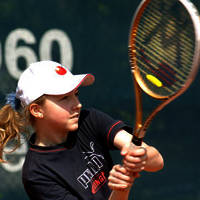 8 hannatennis1